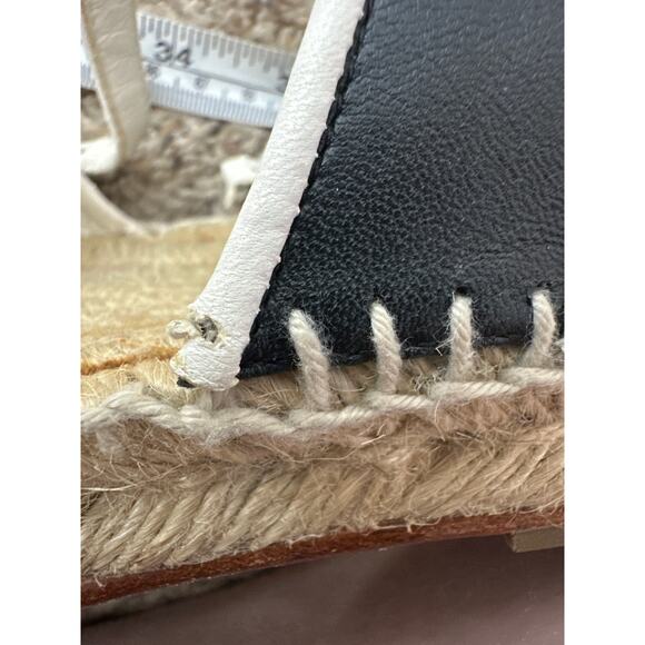 Chanel Bicolor CC Chain Slides Espadrille Sandal *flaw* size 6 - Picture 5 of 9